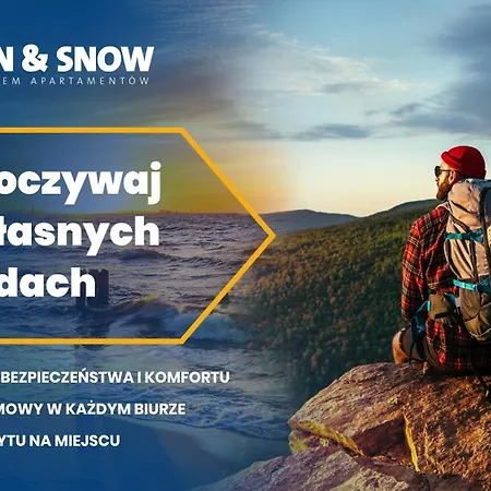 Sun & Snow Pod Czantoria *